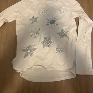 White long sleeve snowflake shirt